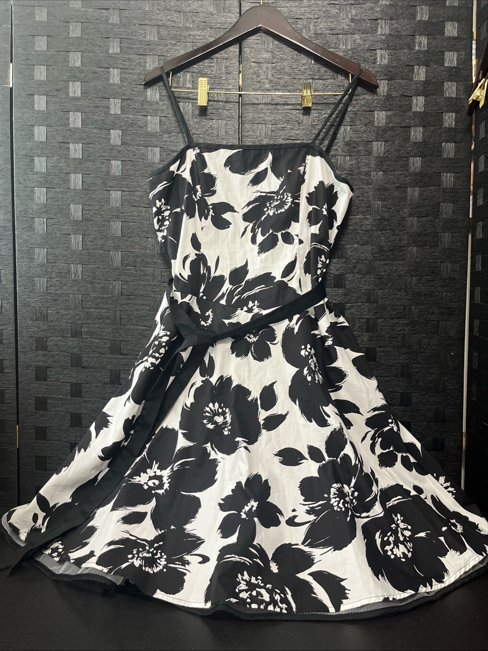 Dressbarn 100% Cotton Black &White Floral Party Dress Size 14 Petite Lined